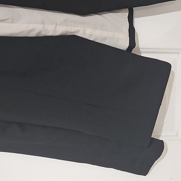 Aritzia Babaton Keith Blazer Jacket - Picture 5 of 9